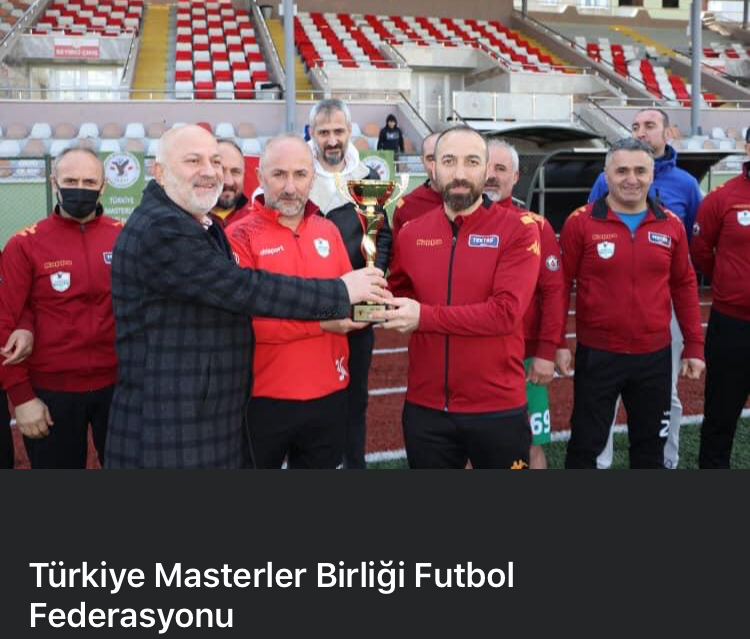 2021-22 FUTBOL SEZONU B GRUBU ŞAMPİYONU KUPA TAKDİMi